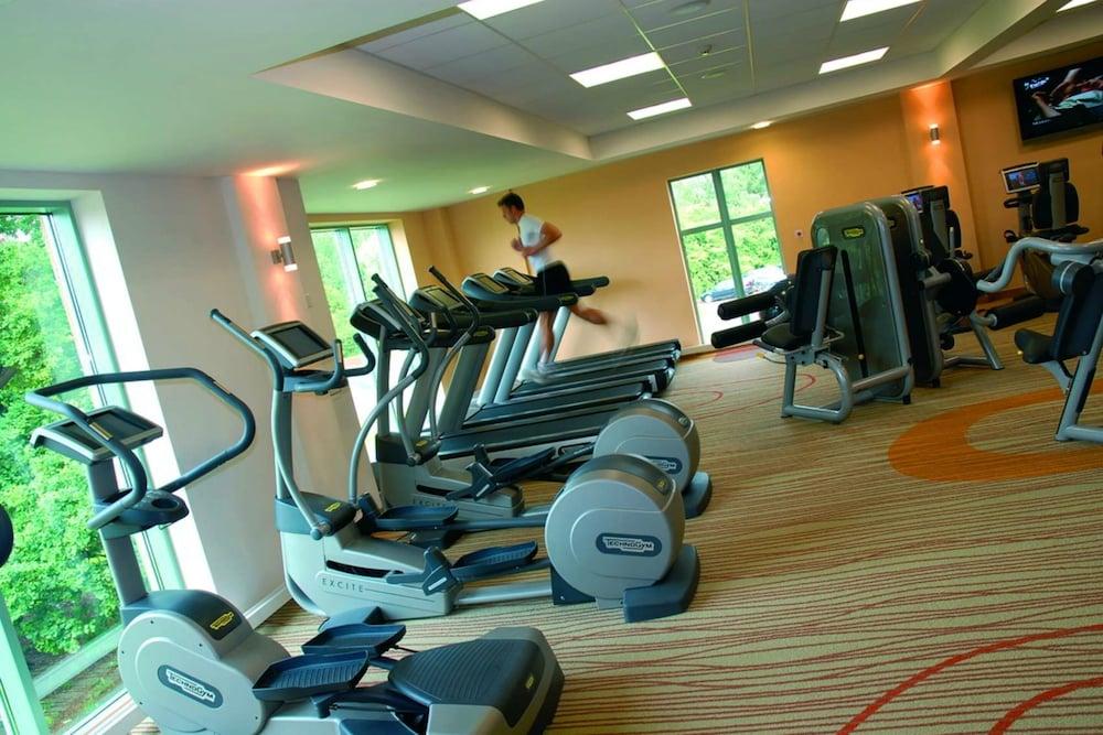 De Vere Cotswold Water Park South Cerney Esterno foto