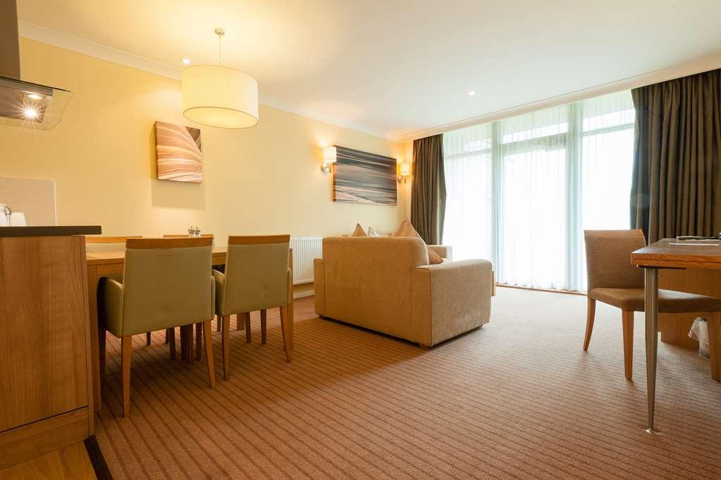 De Vere Cotswold Water Park South Cerney Camera foto